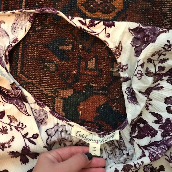 Dress - Picture 3 of 3